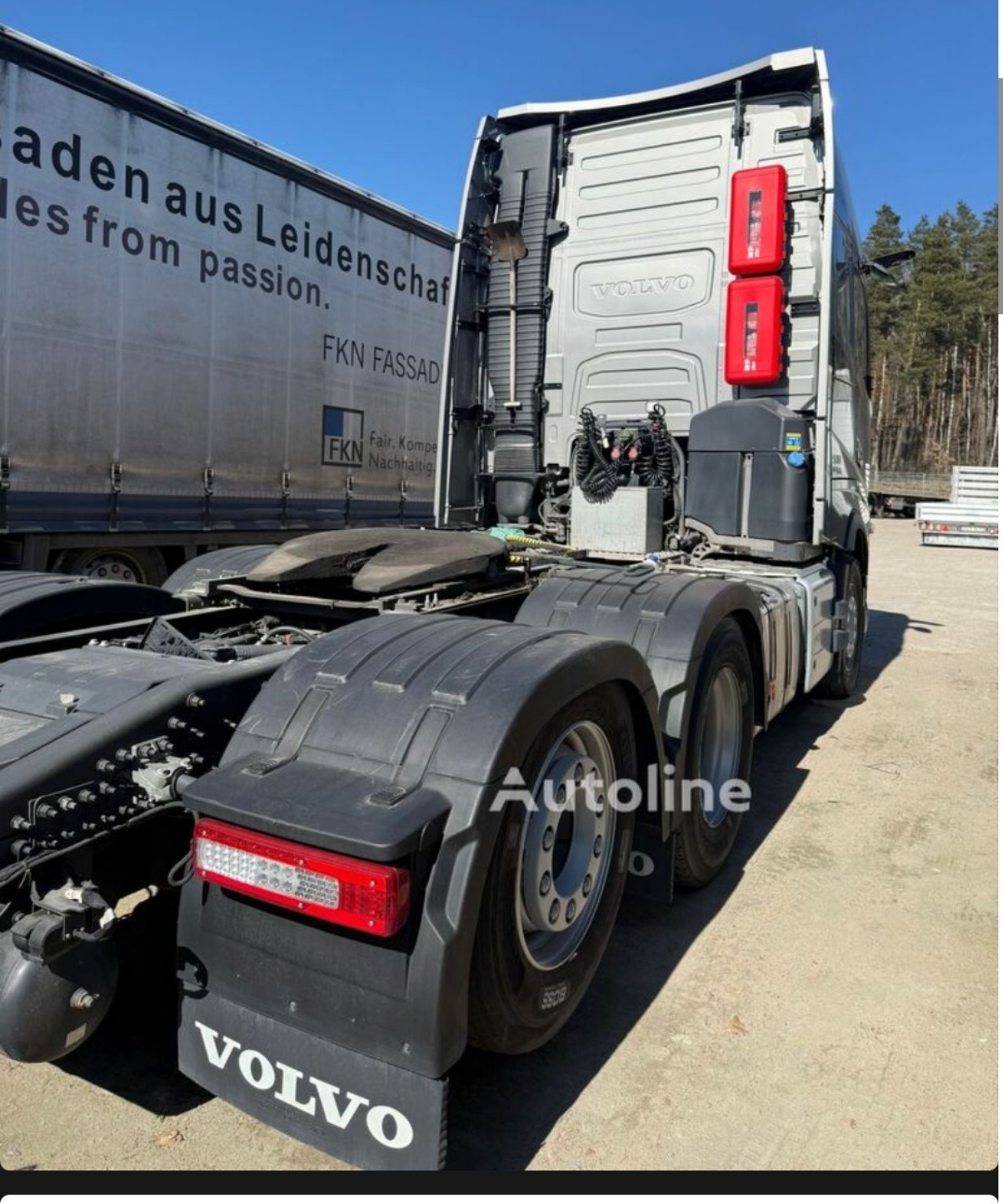 Volvo FH tractor unit from behind